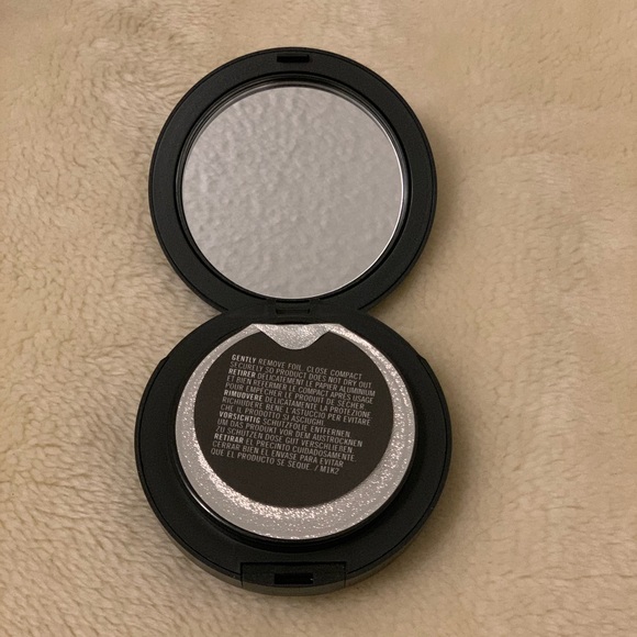 MAC Tech Foundation NW46 - Picture 3 of 8